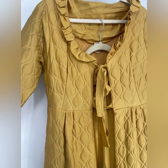 Vintage Gold Quilted Lounge Set Maxi Bed Jacket & Slinky Pants - Picture 4 of 17